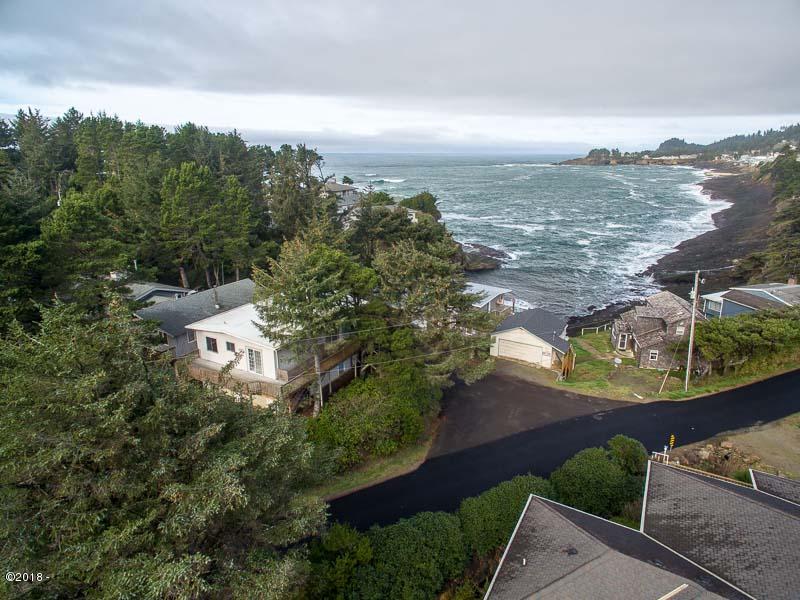 145 South Point Street Depoe Bay, OR 97341 - Photo 3 of 20 southpoint-backlightmarketing-4