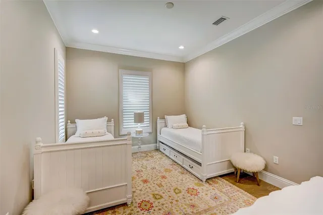 $24,000 | 125 South Blvd Of Presidents, Sarasota, FL 34236