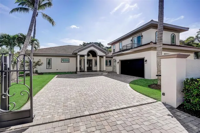 $24,000 | 125 South Blvd Of Presidents, Sarasota, FL 34236