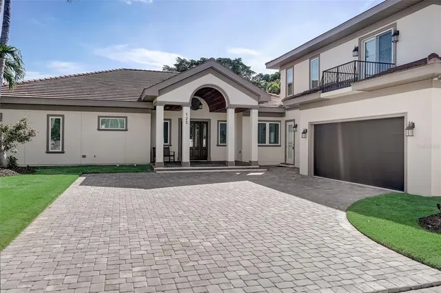 $24,000 | 125 South Blvd Of Presidents, Sarasota, FL 34236