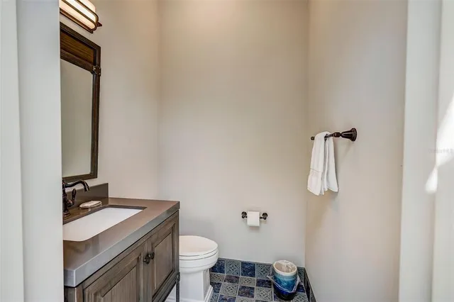 $24,000 | 125 South Blvd Of Presidents, Sarasota, FL 34236