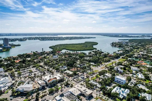 $24,000 | 125 South Blvd Of Presidents, Sarasota, FL 34236