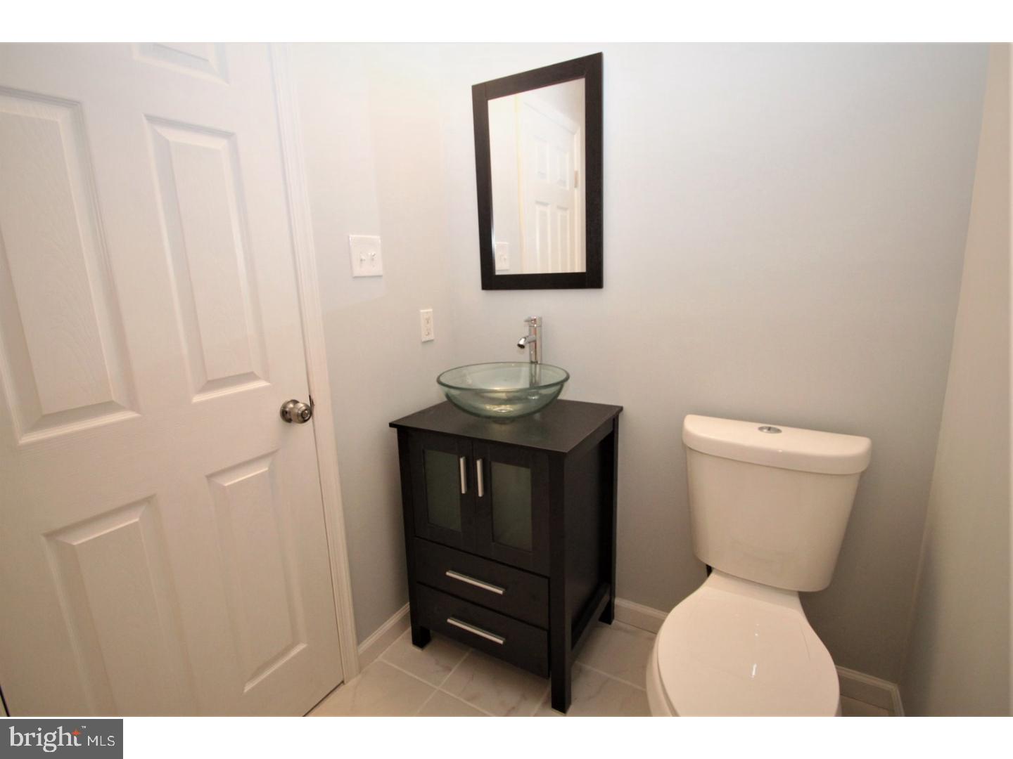 1801 Walnut Ridge Drive Pottstown, PA 19464 - Photo 20 of 25 Bathroom