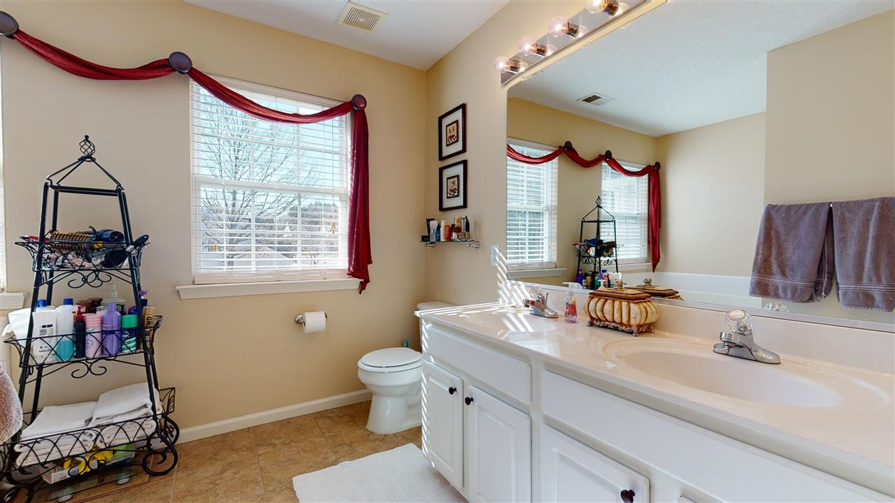 1004 Garnet Ridge Way Raleigh, NC 27607 - Photo 18 of 30 Photo 18