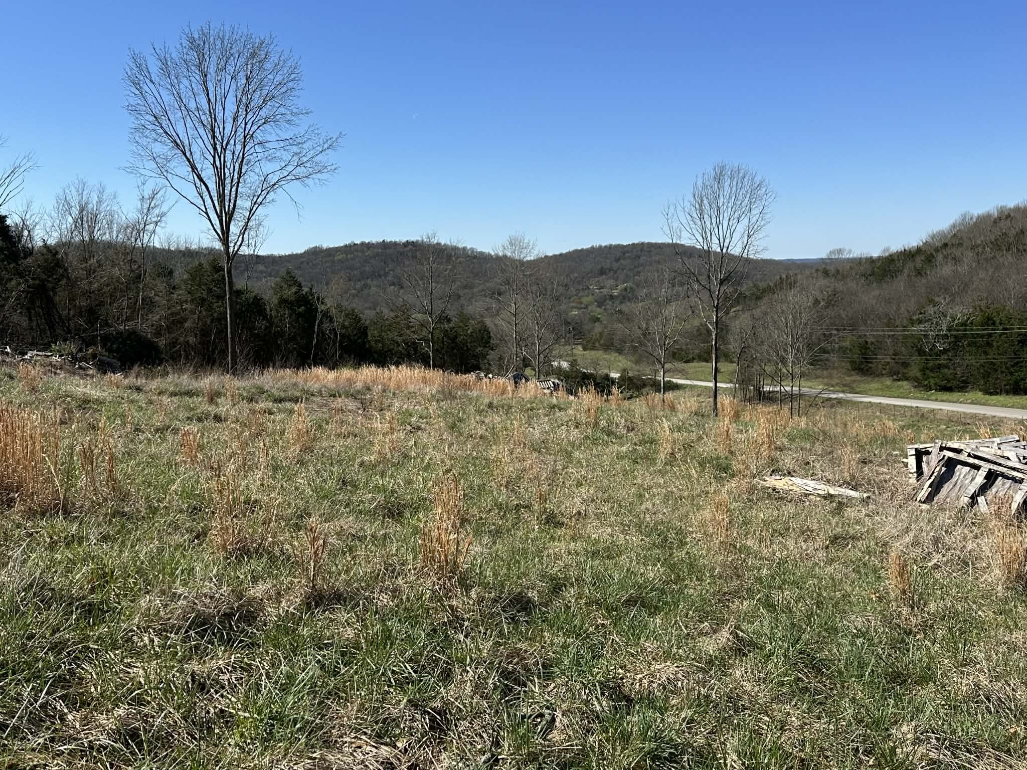 0 Fort Blount Road Hartsville, TN 37074 - Photo 4 of 7 a view of a lake with mountain