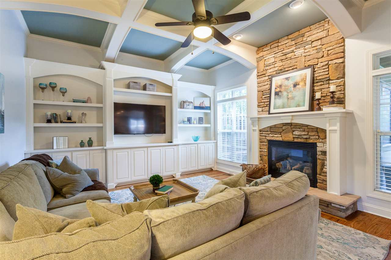 8103 Andrea Lane Raleigh, NC 27613 - Photo 9 of 26 Family room