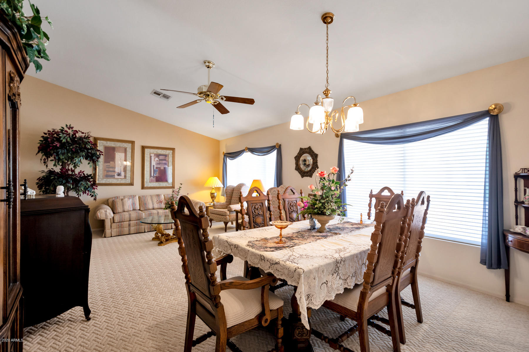 15314 West Piccadilly Road Goodyear, AZ 85395 - Photo 3 of 40 QPT Photo - DSC_1825