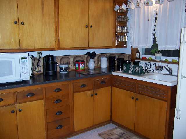 506 State Street Benson, IL 61516 - Photo 4 of 9 Gallery Image 4
