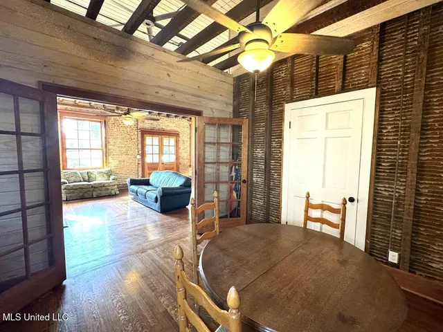 $489,000 | 207 South Commerce Street, Natchez, MS 39120