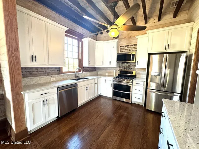 $489,000 | 207 South Commerce Street, Natchez, MS 39120