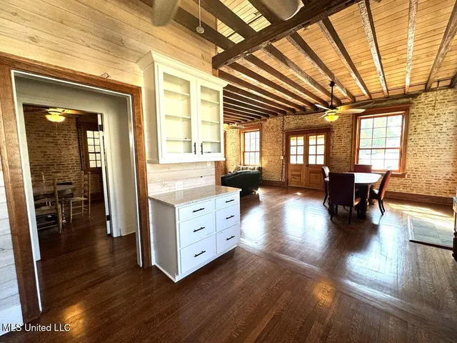 $489,000 | 207 South Commerce Street, Natchez, MS 39120