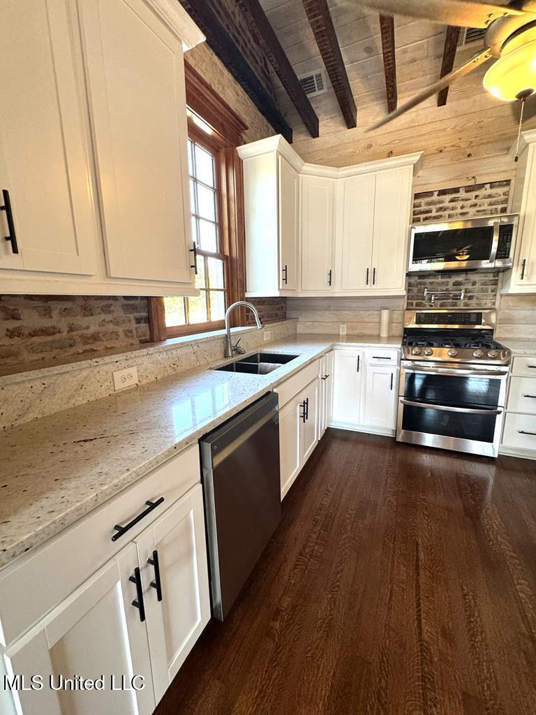 207 South Commerce Street Natchez, MS 39120 - Photo 14 of 51 20240388_13