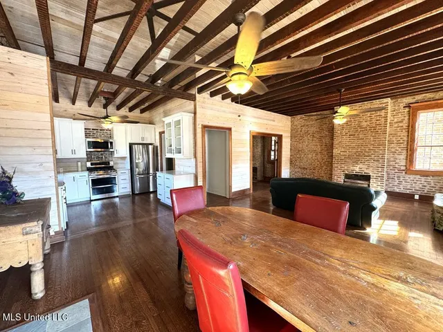 $489,000 | 207 South Commerce Street, Natchez, MS 39120