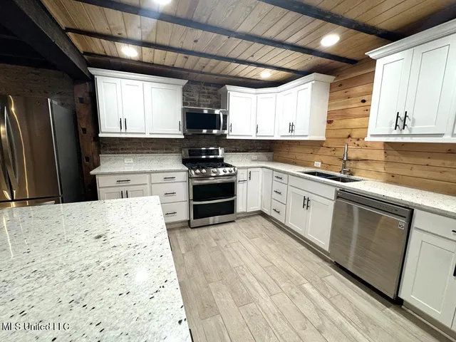 $489,000 | 207 South Commerce Street, Natchez, MS 39120