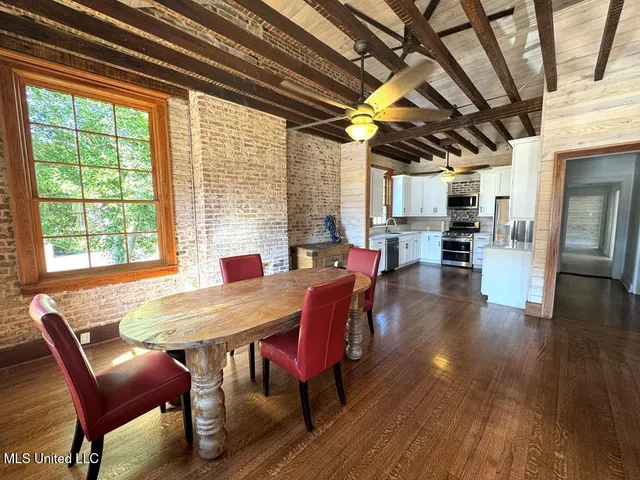 $489,000 | 207 South Commerce Street, Natchez, MS 39120