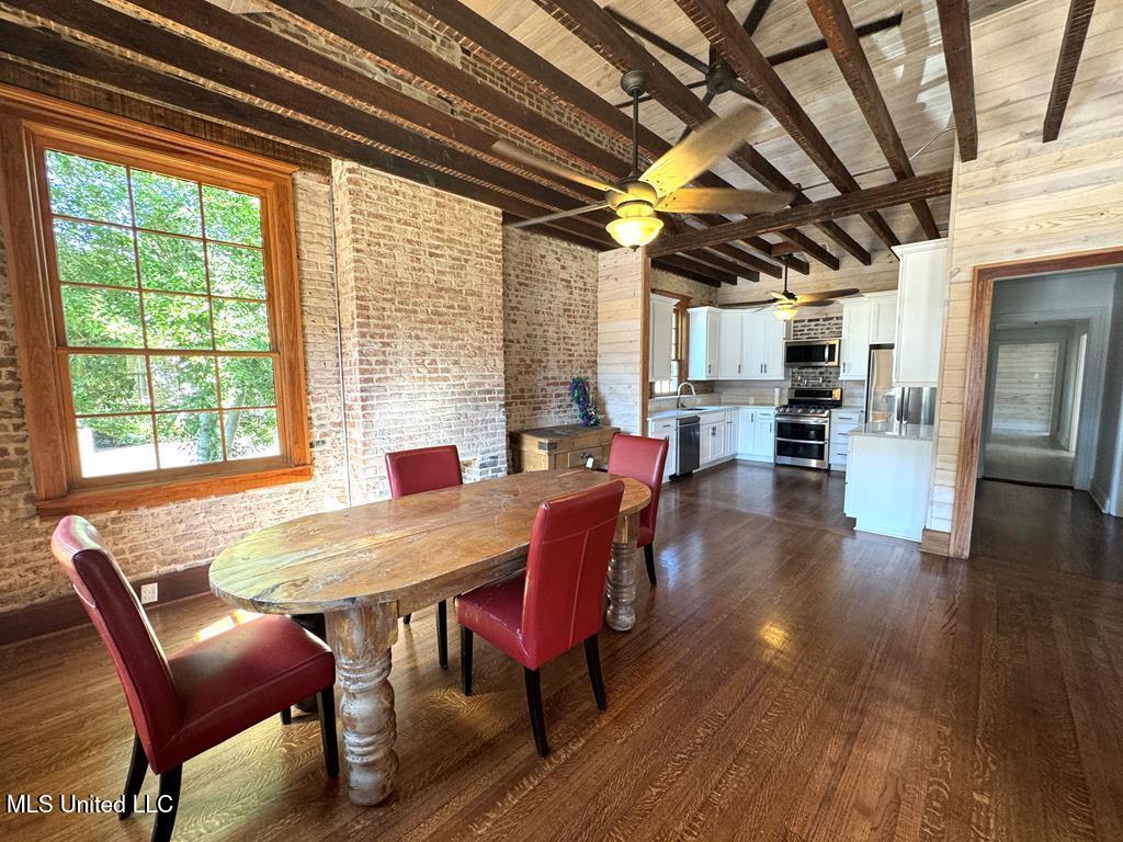 207 South Commerce Street Natchez, MS 39120 - Photo 5 of 51 20240388_4