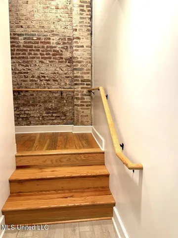 $489,000 | 207 South Commerce Street, Natchez, MS 39120