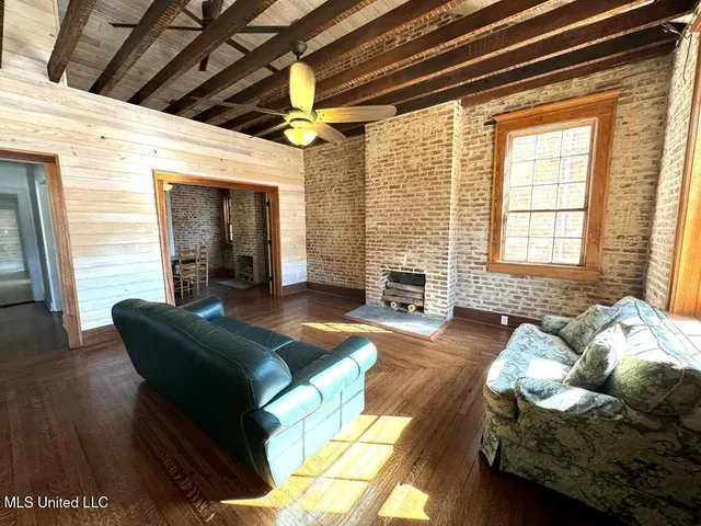 $489,000 | 207 South Commerce Street, Natchez, MS 39120