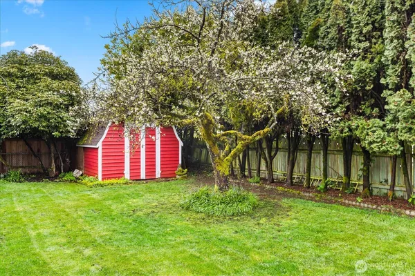 $635,000 | 10831 35th Avenue Southeast, Everett, WA 98208