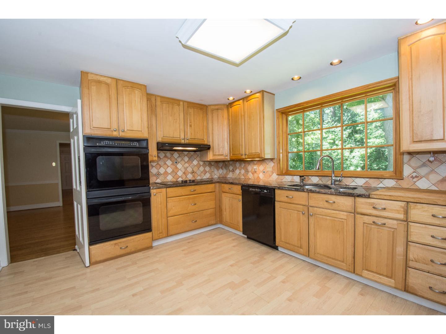 139 Woodside Road Ardmore, PA 19003 - Photo 11 of 22 Kitchen