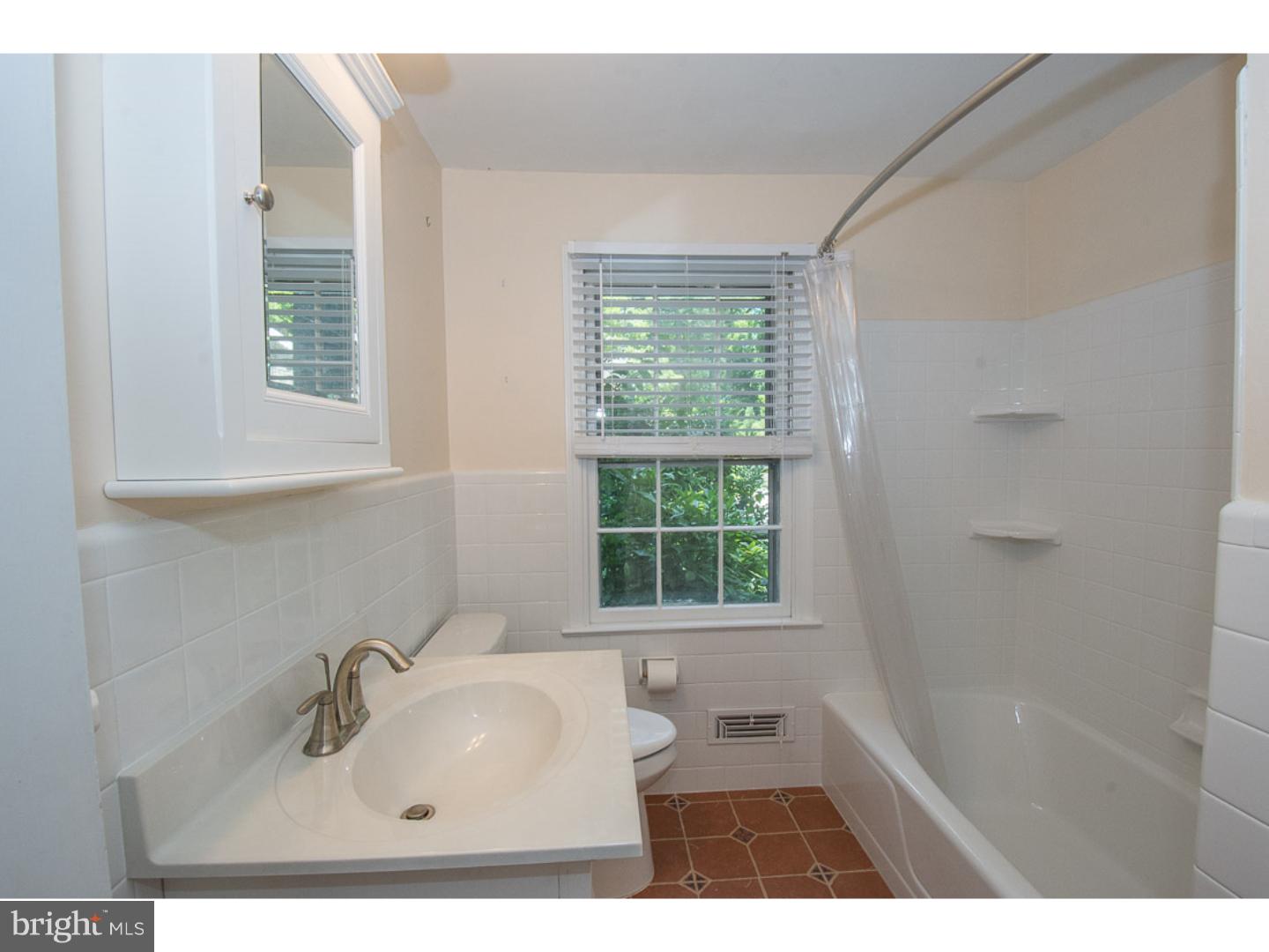 139 Woodside Road Ardmore, PA 19003 - Photo 19 of 22 Bathroom