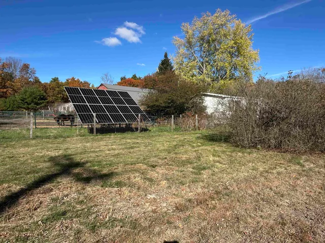 $489,900 | 1 Lee Hook Road, Newmarket, NH 03857