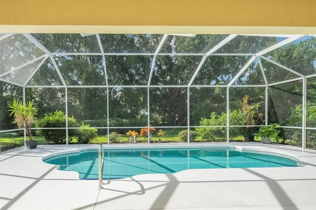 $675,000 | 6124 Stillwater Court, Bradenton, FL 34201