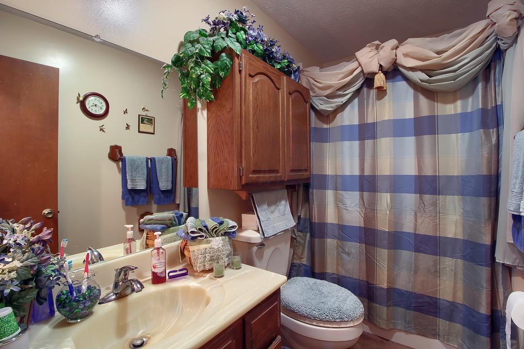 25640 Sisk Road Circleville, OH 43113 - Photo 12 of 57 Gallery Image 12
