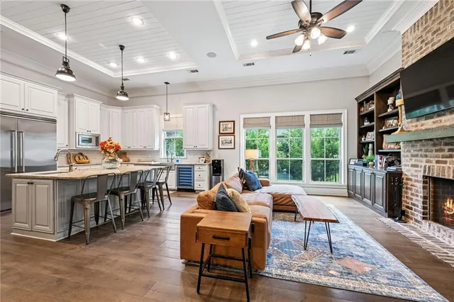 $995,000 | 668 Millikens Bend, Covington, LA 70433