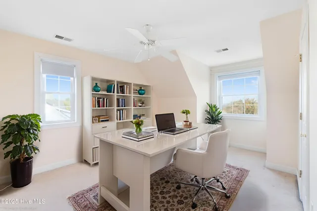 $999,000 | 123 Nautical Lane, Currituck, NC 27929