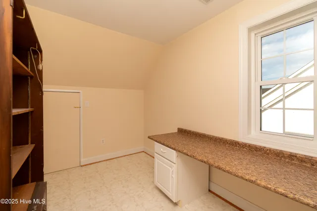 $999,000 | 123 Nautical Lane, Currituck, NC 27929