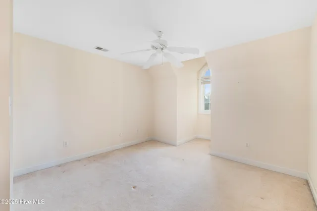 $999,000 | 123 Nautical Lane, Currituck, NC 27929