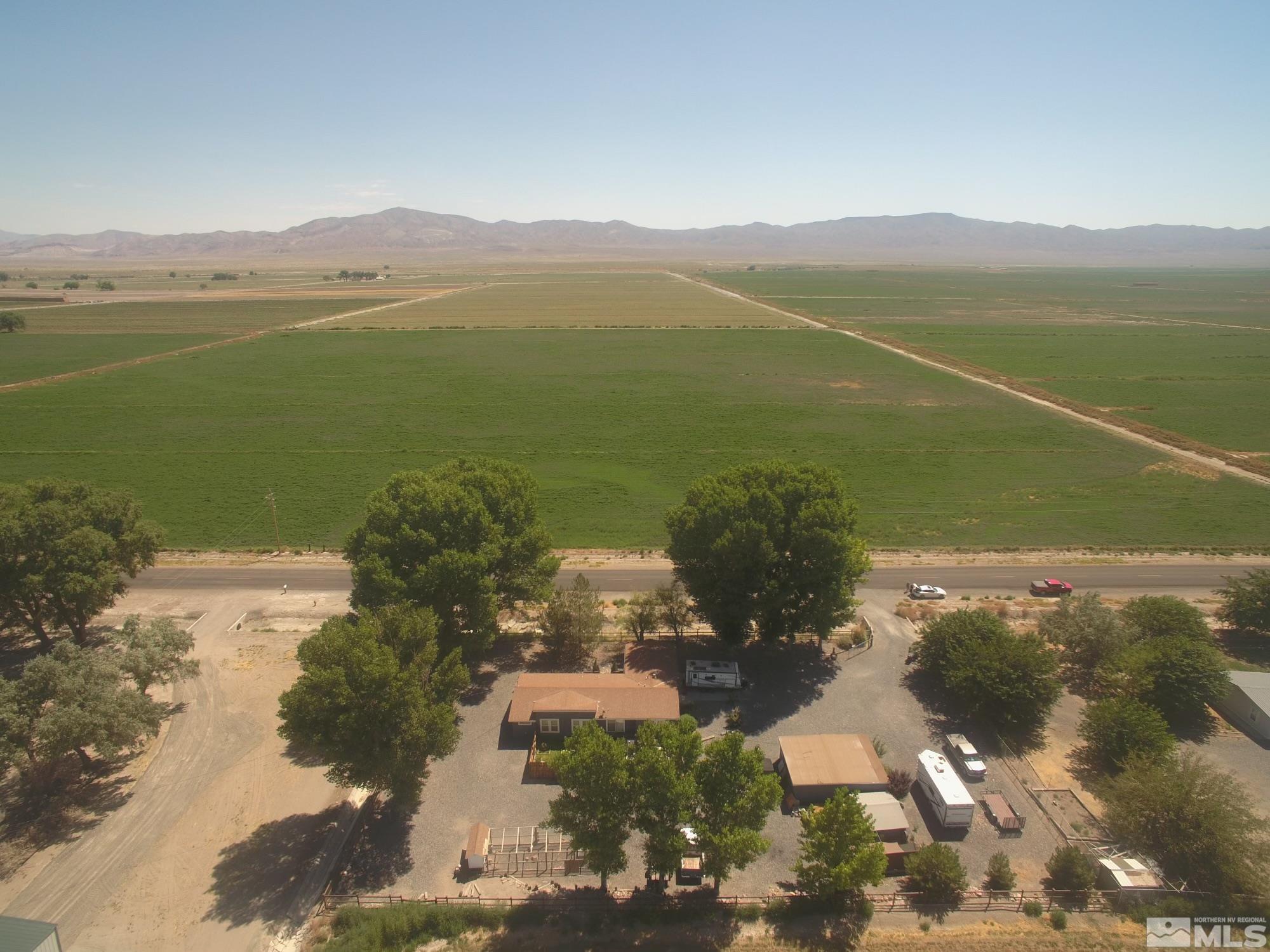 1405 South Meridian Road Lovelock, NV 89419 - Photo 9 of 39 a view of a lake with a mountain