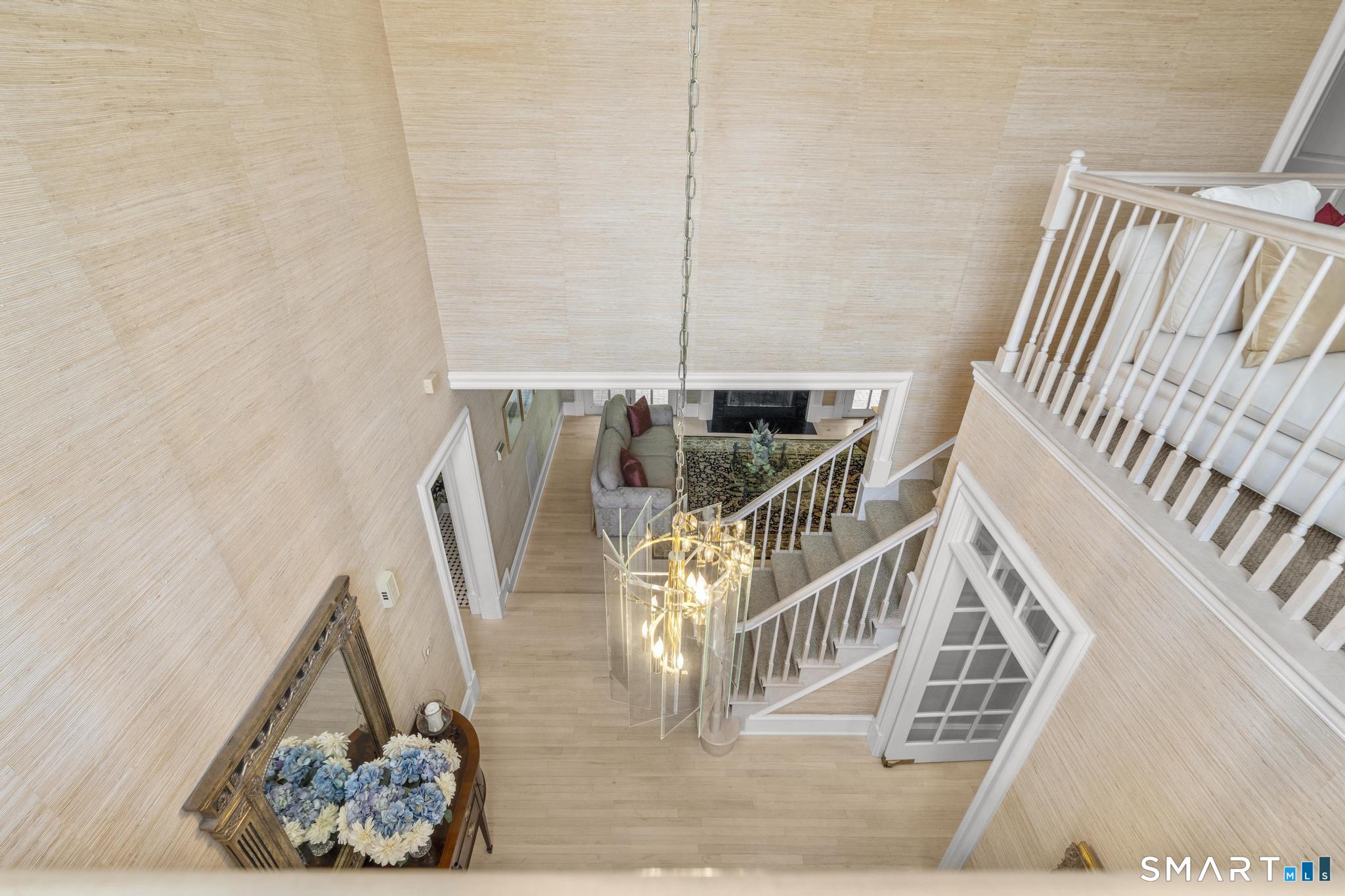 130 Stillson Road, Unit 130 Fairfield, CT 06825 - Photo 28 of 38 Grand two-story foyer
