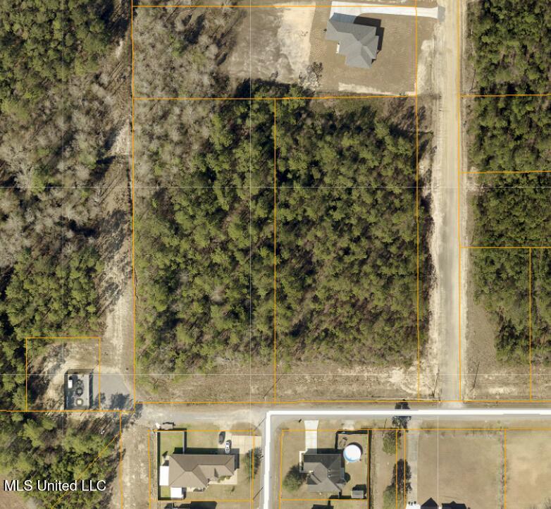 Parker Road Biloxi, MS 39532 - Photo 4 of 5 Screenshot 2025-04-29 153321
