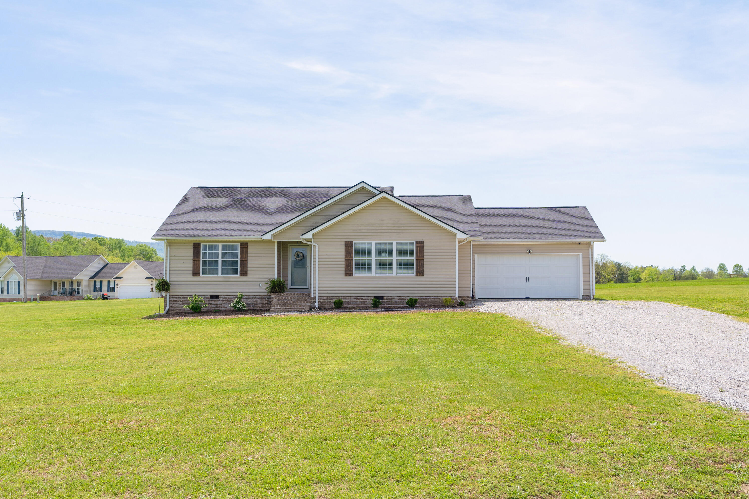 206 Brea Road Dunlap, TN 37327 - Photo 9 of 53 16 - 206 Brea Rd - Exterior