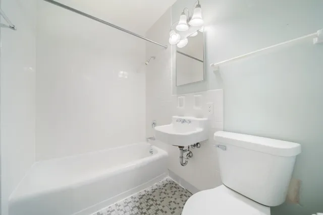 $183,900 | 314 Center Avenue, Unit 3, Sheboygan, WI 53081