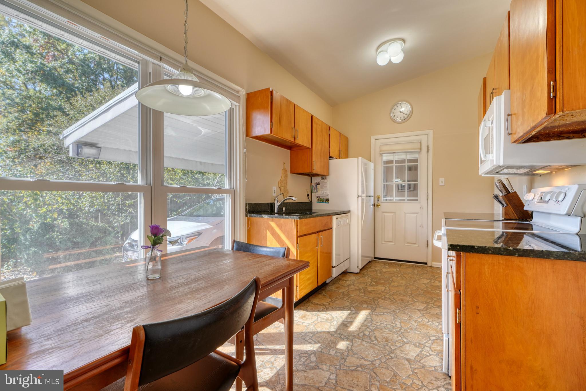 6718 Old Pimlico Road Baltimore, MD 21209 - Photo 15 of 57
