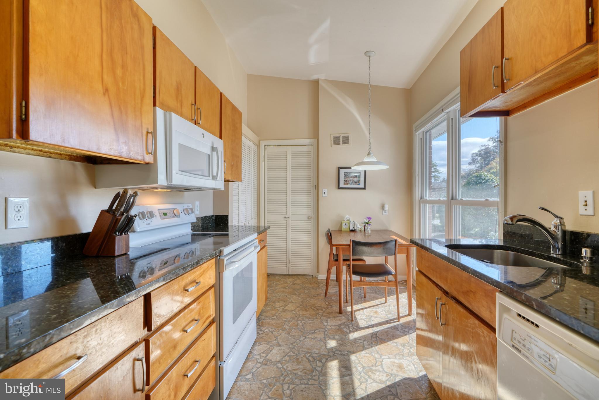 6718 Old Pimlico Road Baltimore, MD 21209 - Photo 21 of 57