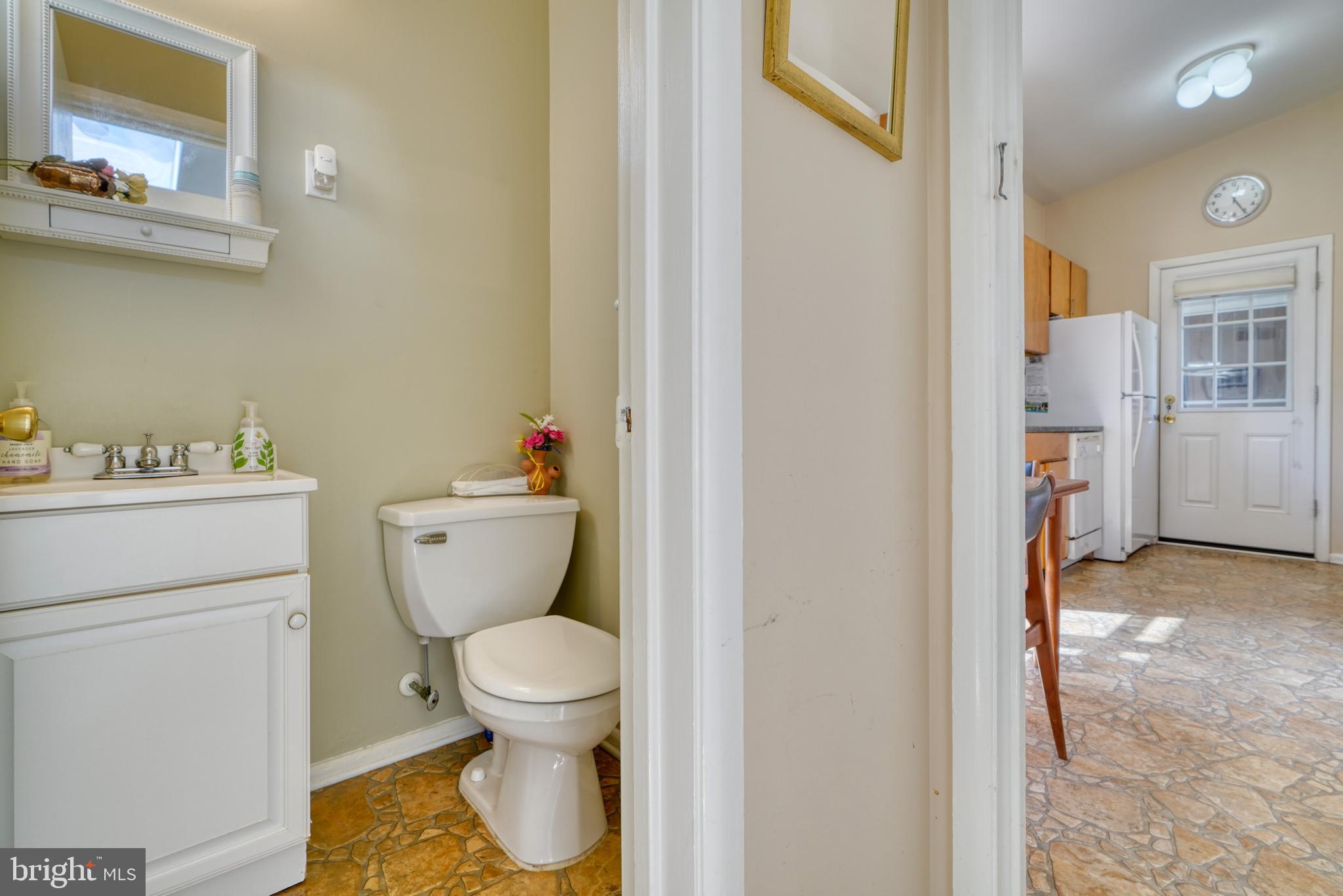 6718 Old Pimlico Road Baltimore, MD 21209 - Photo 22 of 57