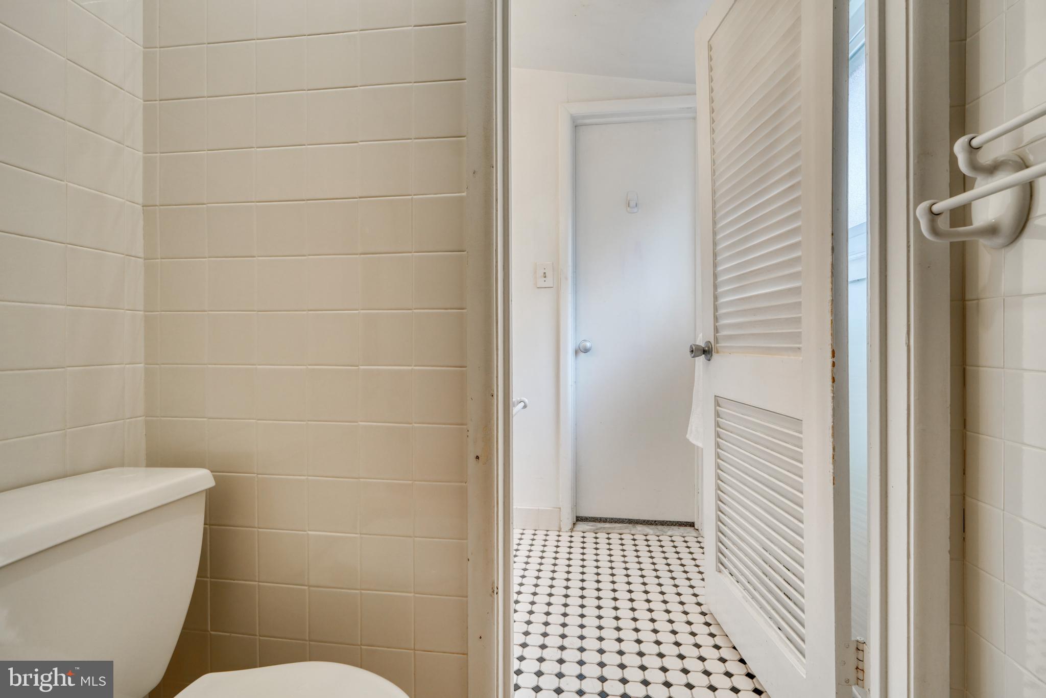 6718 Old Pimlico Road Baltimore, MD 21209 - Photo 36 of 57