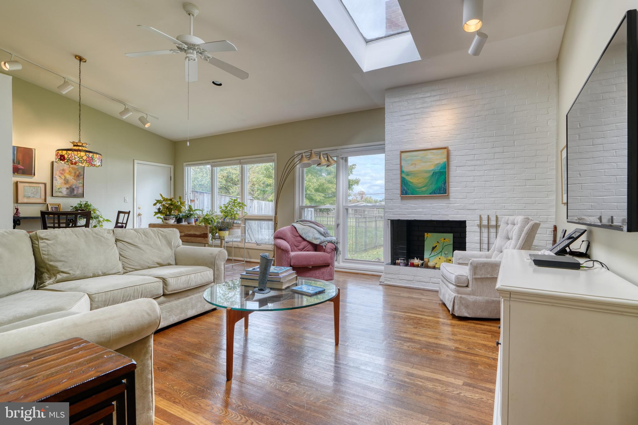 6718 Old Pimlico Road Baltimore, MD 21209 - Photo 6 of 57