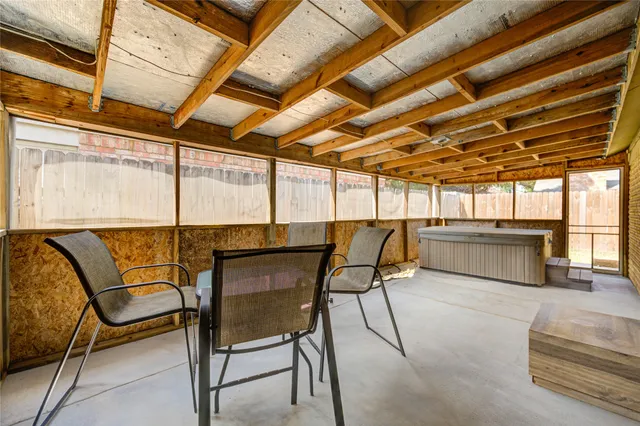 $275,000 | 6006 Ogden Forest Drive, Houston, TX 77088