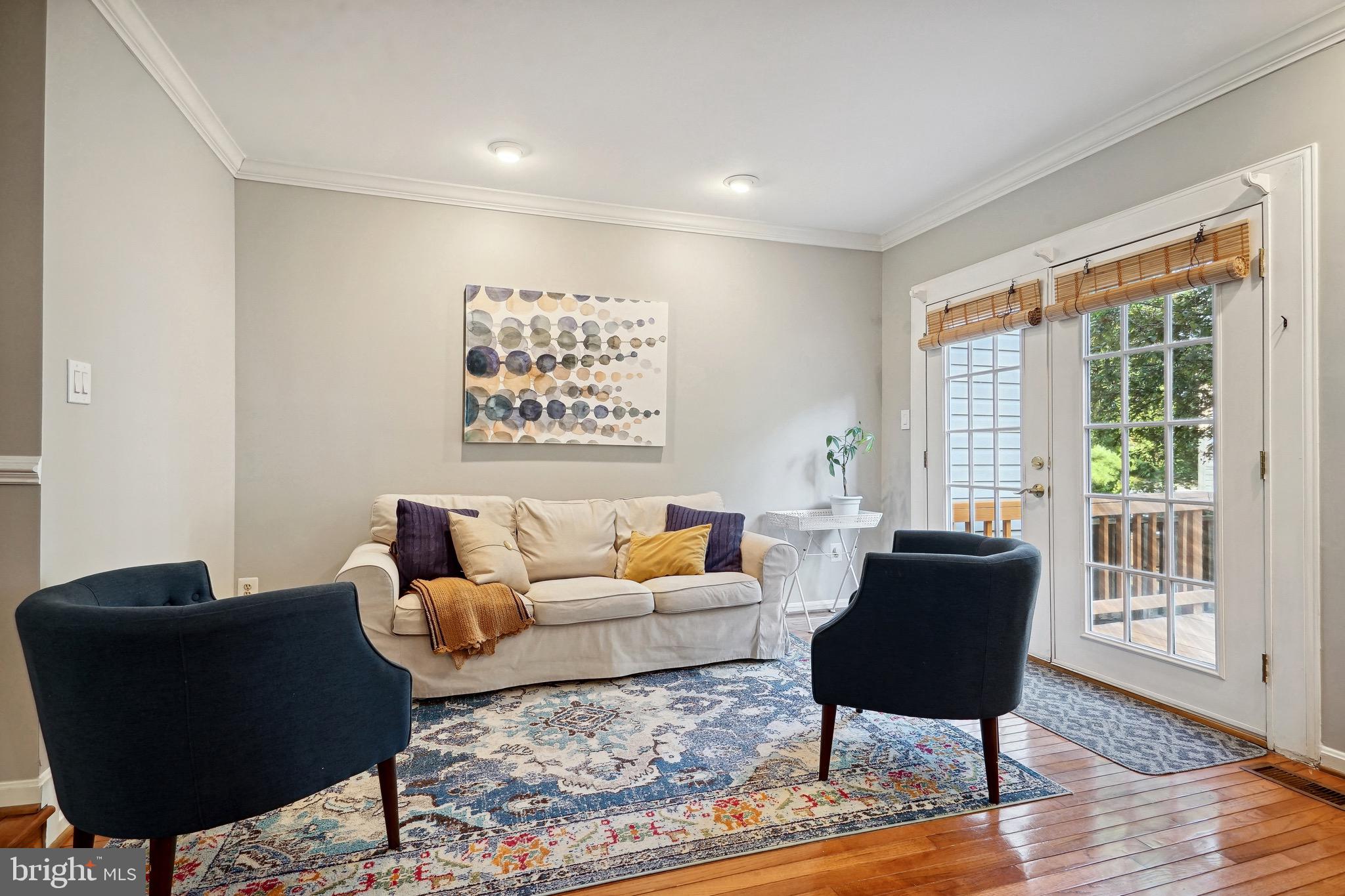 9603 Minstead Court Burke, VA 22015 - Photo 12 of 31 Living Room
