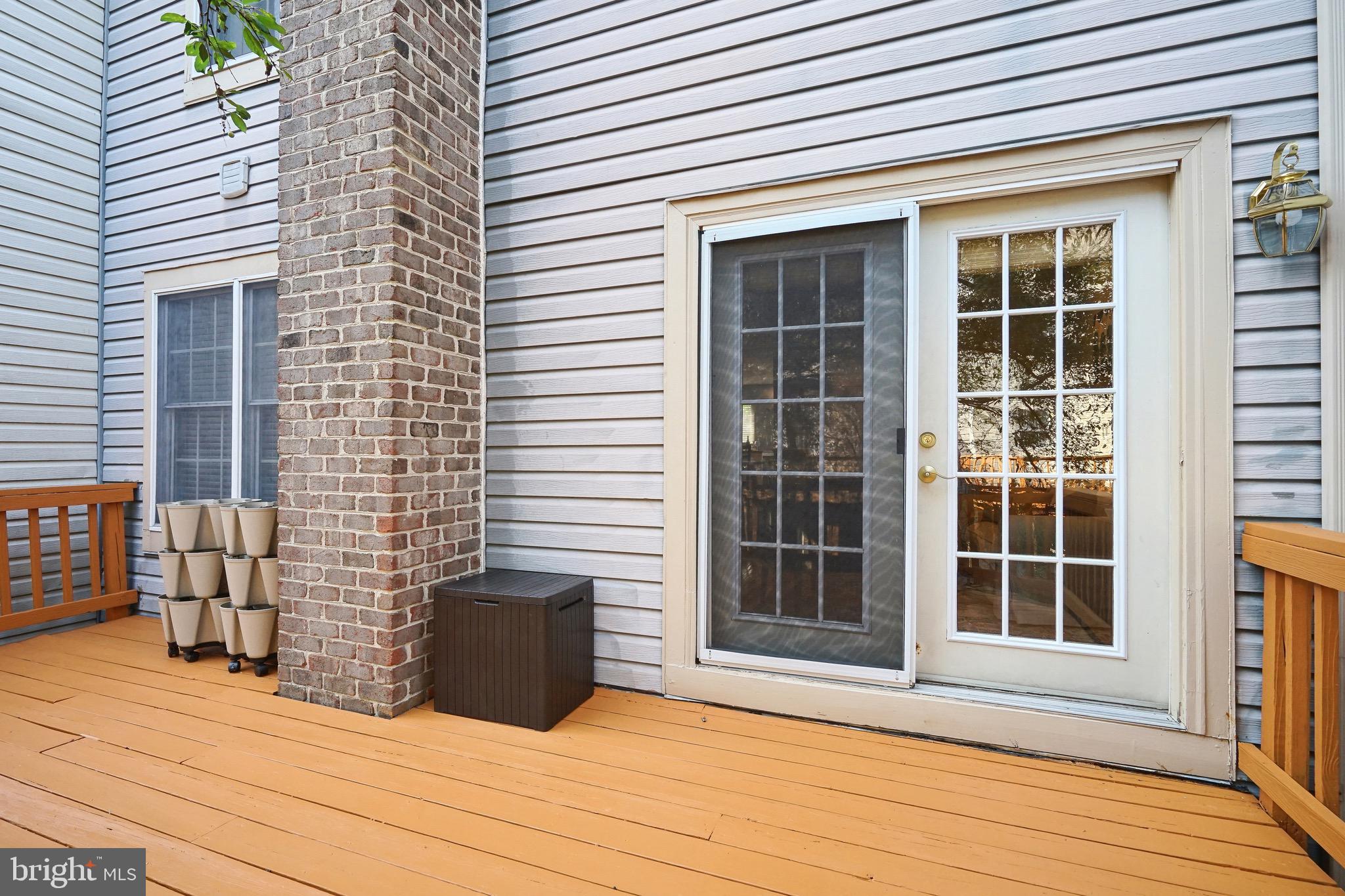 9603 Minstead Court Burke, VA 22015 - Photo 13 of 31 Deck