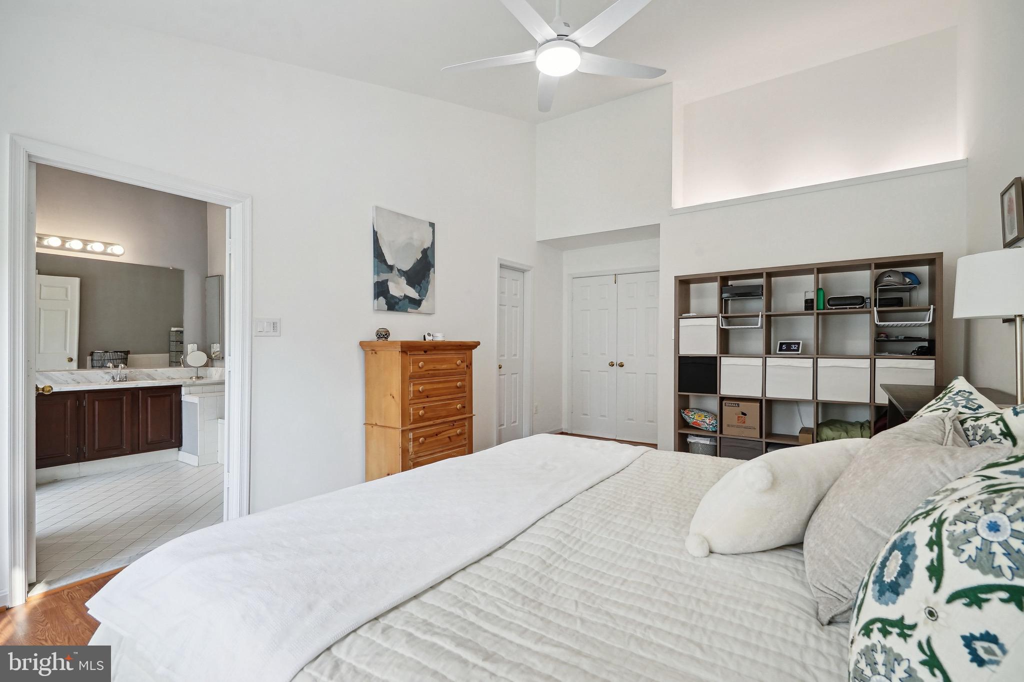 9603 Minstead Court Burke, VA 22015 - Photo 16 of 31 Primary Bedroom