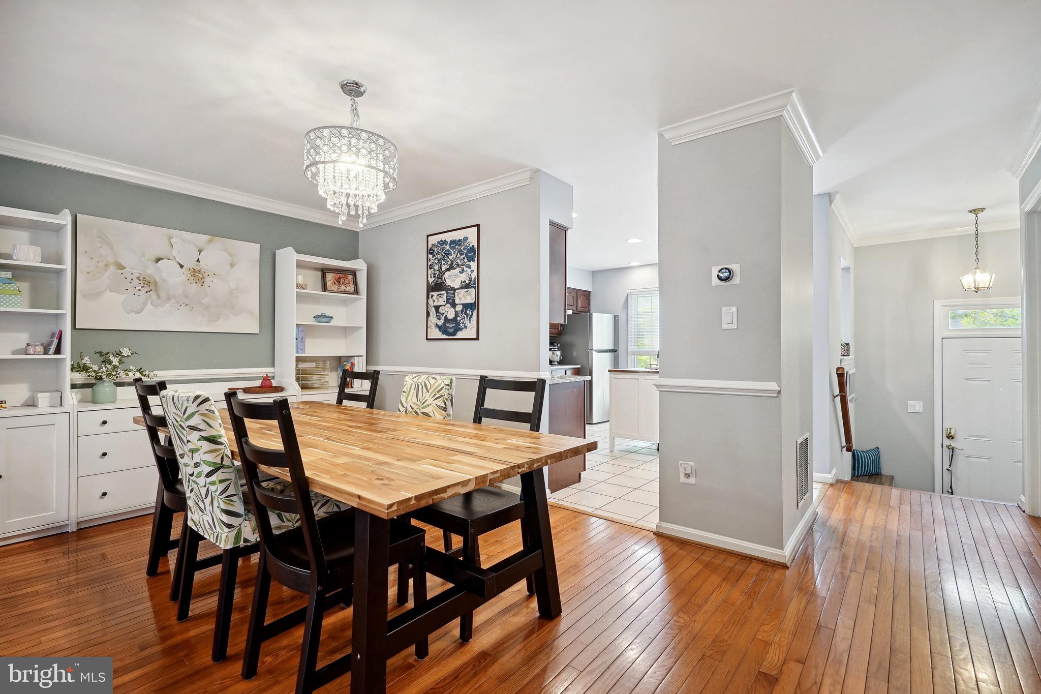 9603 Minstead Court Burke, VA 22015 - Photo 4 of 31 Dining Room