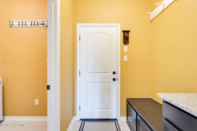 $280,000 | 104 Gray Birch Loop, Youngsville, LA 70592