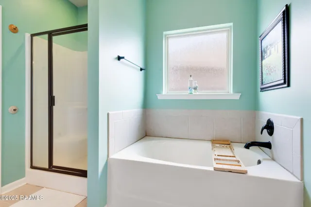 $280,000 | 104 Gray Birch Loop, Youngsville, LA 70592