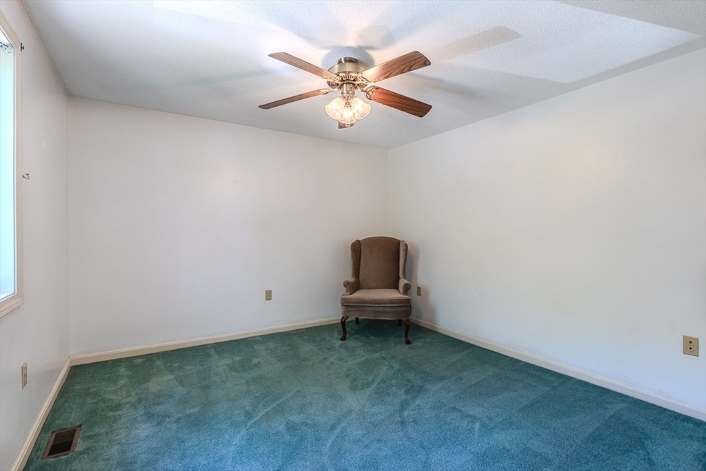 4105 Woodbridge Road, Unit 4105 Peabody, MA 01960 - Photo 17 of 39